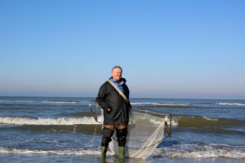 garnalenvissen vanaf het strand